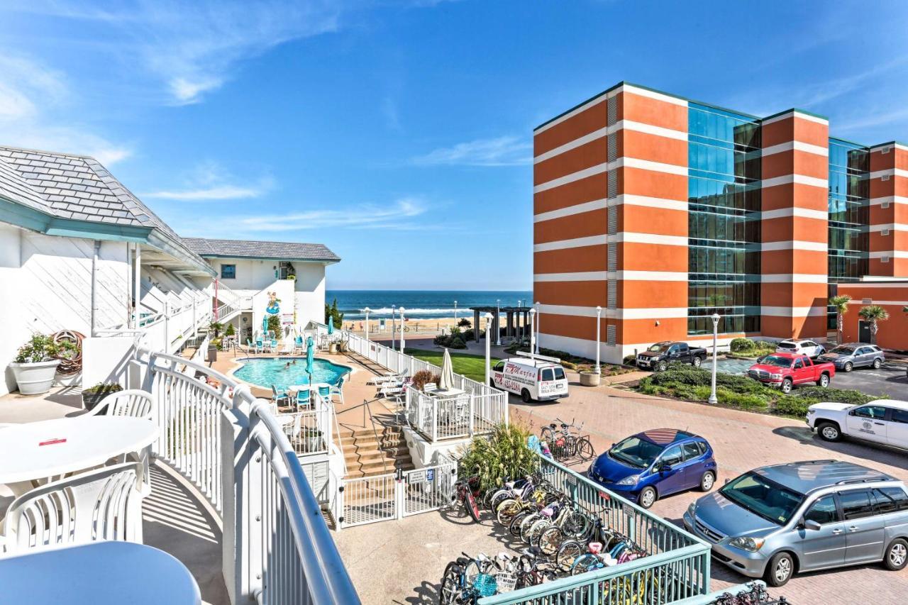 Chic Virginia Beach Retreat - Pool, Steps To Beach Екстериор снимка