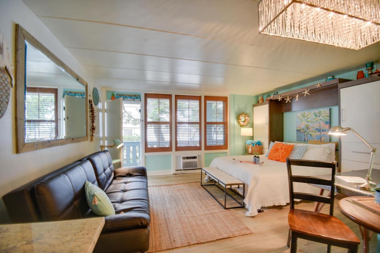 Chic Virginia Beach Retreat - Pool, Steps To Beach Екстериор снимка