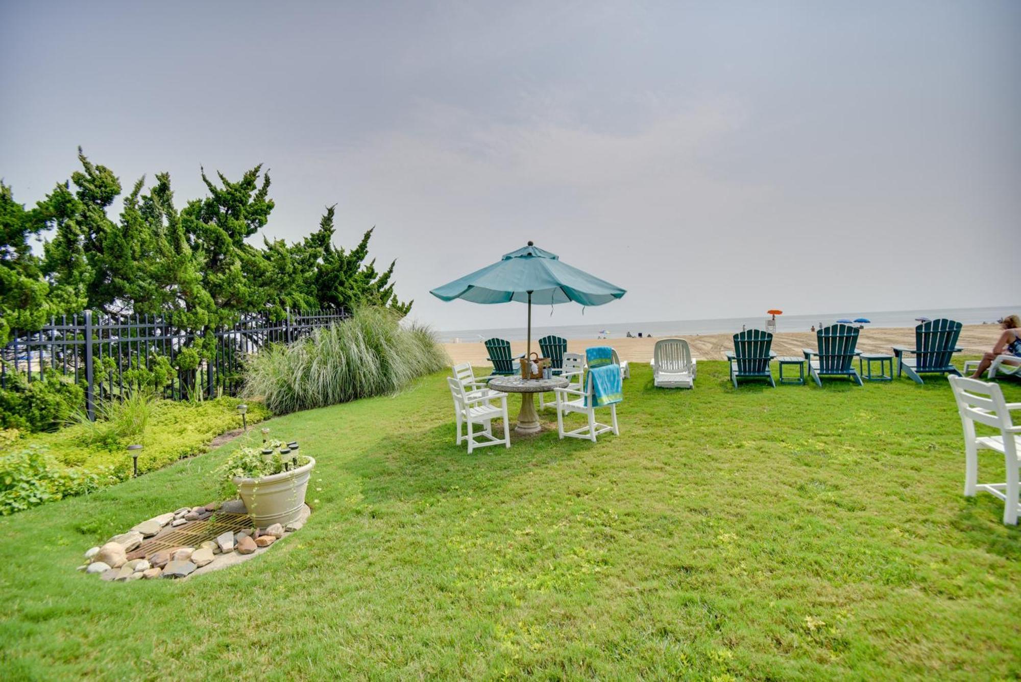 Chic Virginia Beach Retreat - Pool, Steps To Beach Екстериор снимка